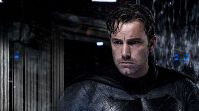 Imagem da notícia Snyder Cut: Batman de Ben Affleck surge em imagem inédita do filme