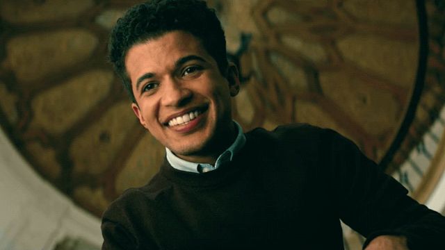Imagem da notícia Para Todos os Garotos 3: Jordan Fisher aparece no romance da Netflix?
