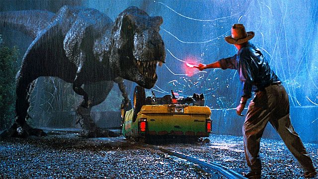 Imagem da notícia Jurassic Park: Filme de Steven Spielberg mudou final polêmico do livro original
