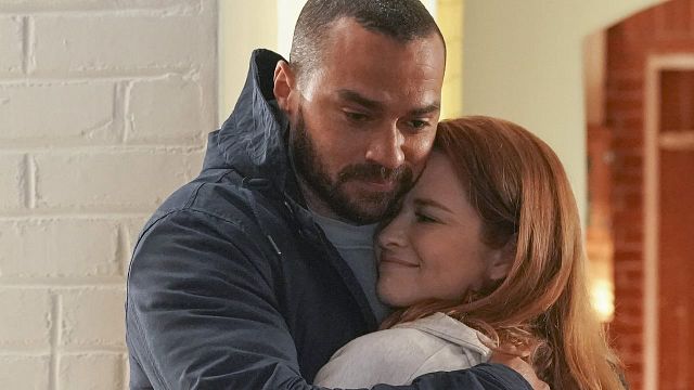Imagem da notícia Grey's Anatomy pode ganhar spin-off com Jackson e April?