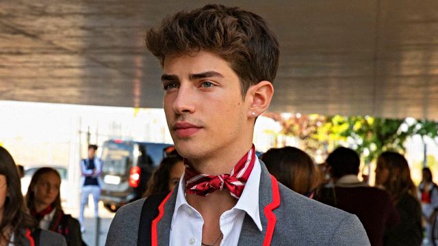 Imagem da notícia Ator de Elite, Manu Rios conta como foram gravadas as cenas quentes e diz que primeiro dia foi tenso