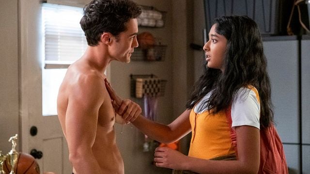 Imagem da notícia Eu Nunca na Netflix: Sabia que ator de Paxton quase fez Stranger Things?