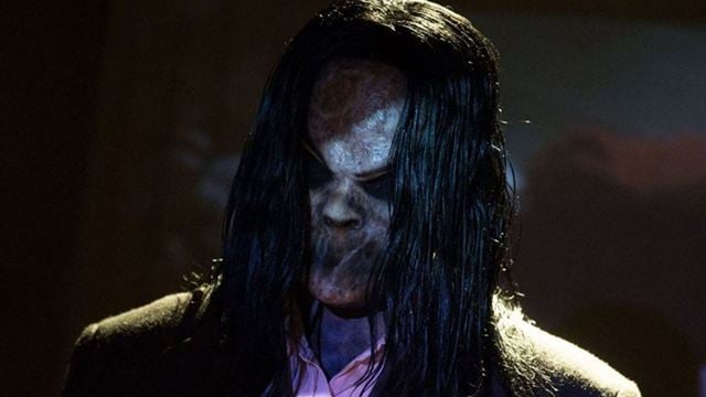 Empresa vai pagar R$ 6,8 mil para pessoa que assistir 13 filmes de terror assustadores; veja a lista
