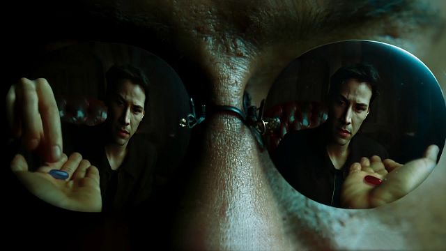 Imagem da notícia Matrix 4: Você sabia que esse e os outros filmes da franquia Matrix possuem ligação com Alice no País das Maravilhas?