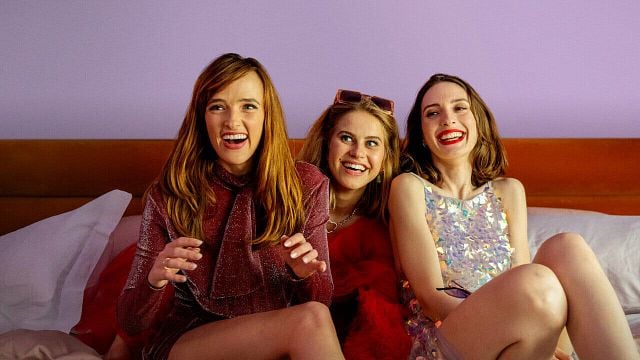 Imagem da notícia Fomos Canções: Comédia romântica na Netflix ensina amor próprio para superar relacionamentos
