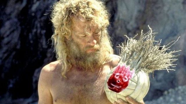 Imagem da notícia Icônica bola do filme Náufrago, Wilson, é leiloada por R$1,6 milhão