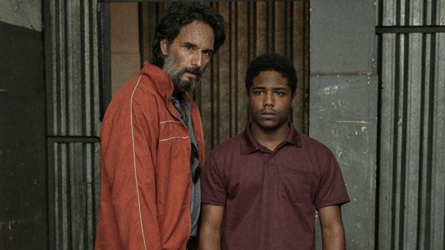 7 Prisioneiros: "A primeira vez que li o roteiro, terminei odiando o personagem", revela Rodrigo Santoro (Entrevista Exclusiva)