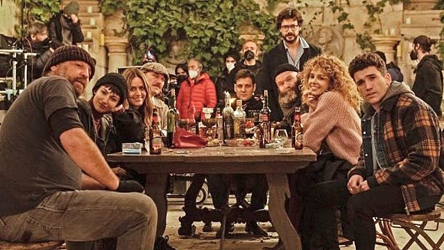 Imagem da notícia La Casa de Papel vai ganhar especial de Natal com cena icônica da 5ª temporada: Fãs encheram Netflix de pedidos 