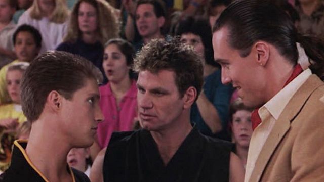 Imagem da notícia Cobra Kai prepara o retorno de vilão de Karatê Kid 3 para a 5ª temporada