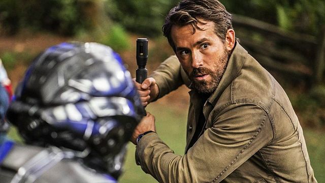 Imagem da notícia Novo filme da Netflix com Ryan Reynolds é destaque no Super Bowl: 4 atores da Marvel estão no elenco