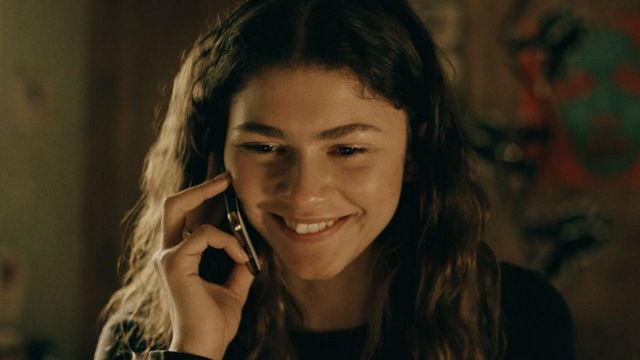 Imagem da notícia Euphoria: "Que as pessoas possam se curar através dela", pede Zendaya sobre jornada de Rue