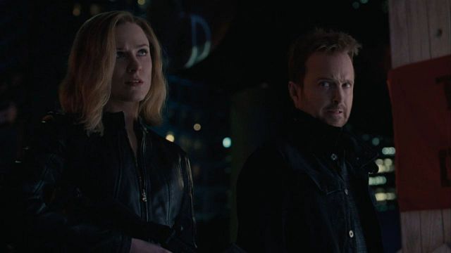 Imagem da notícia Westworld: Dois personagens mortos retornam para a 4ª temporada, entenda como isso é possível
