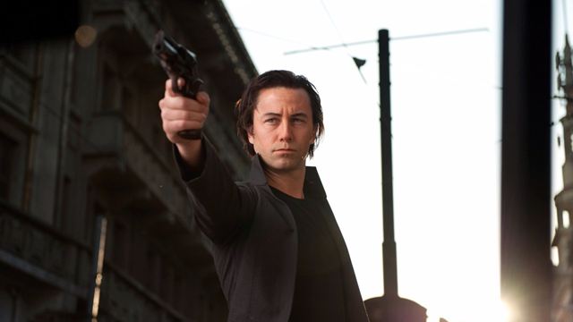 Looper - Assassinos do Futuro - Filme 2012 - AdoroCinema