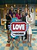 Pôster de Love Thy Neighbor