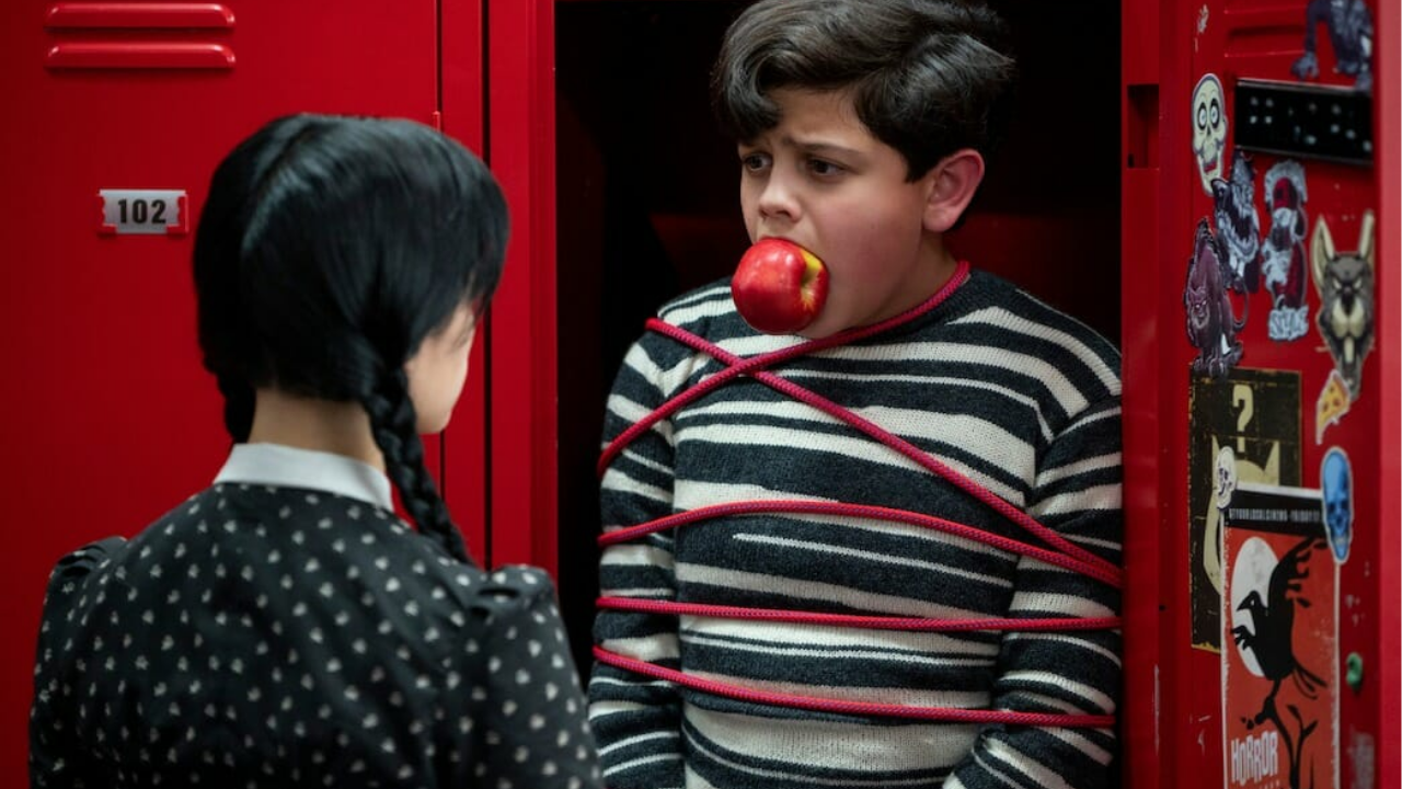 O irmão de Wandinha chega à Nevermore Academy na 2ª temporada – e tem os mesmos poderes de outro membro da Família Addams
