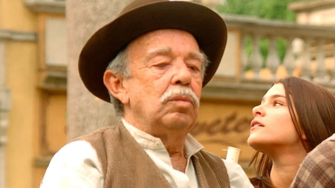 Morre o ator Emiliano Queiroz aos 88 anos - Notícias de séries - AdoroCinema