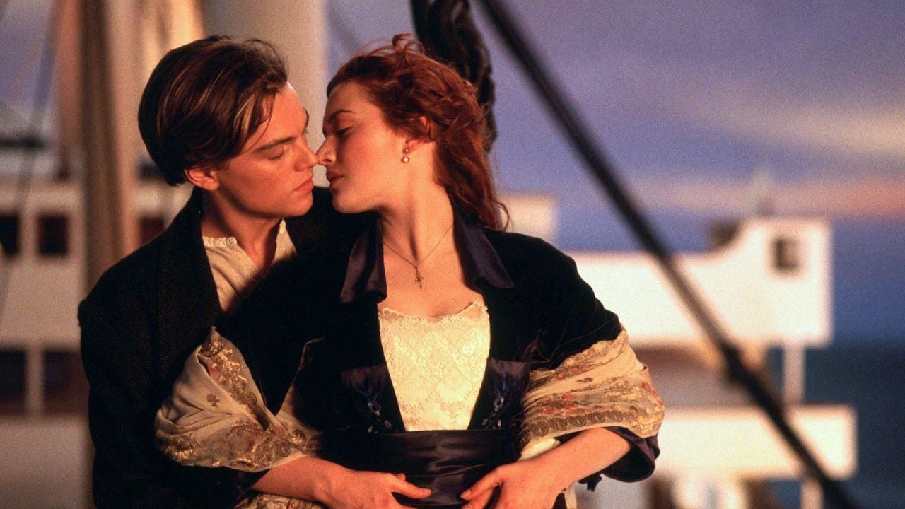 Cena de beijo icônica de Kate Winslet e Leonardo DiCaprio em Titanic foi um  pesadelo nas filmagens: Não foi tudo o que dizem - Notícias de cinema -  AdoroCinema