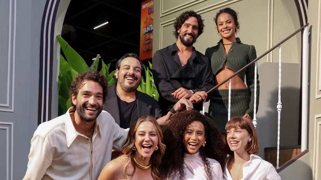 Elenco do remake de Vale Tudo na CCXP