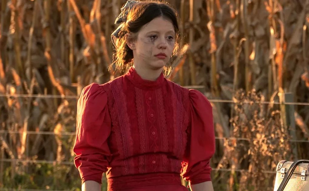 Mia Goth em Pearl.
