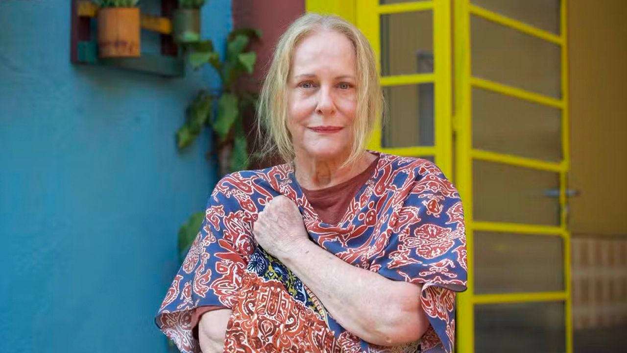 Lucinha Lins como Ruth em Volta por Cima