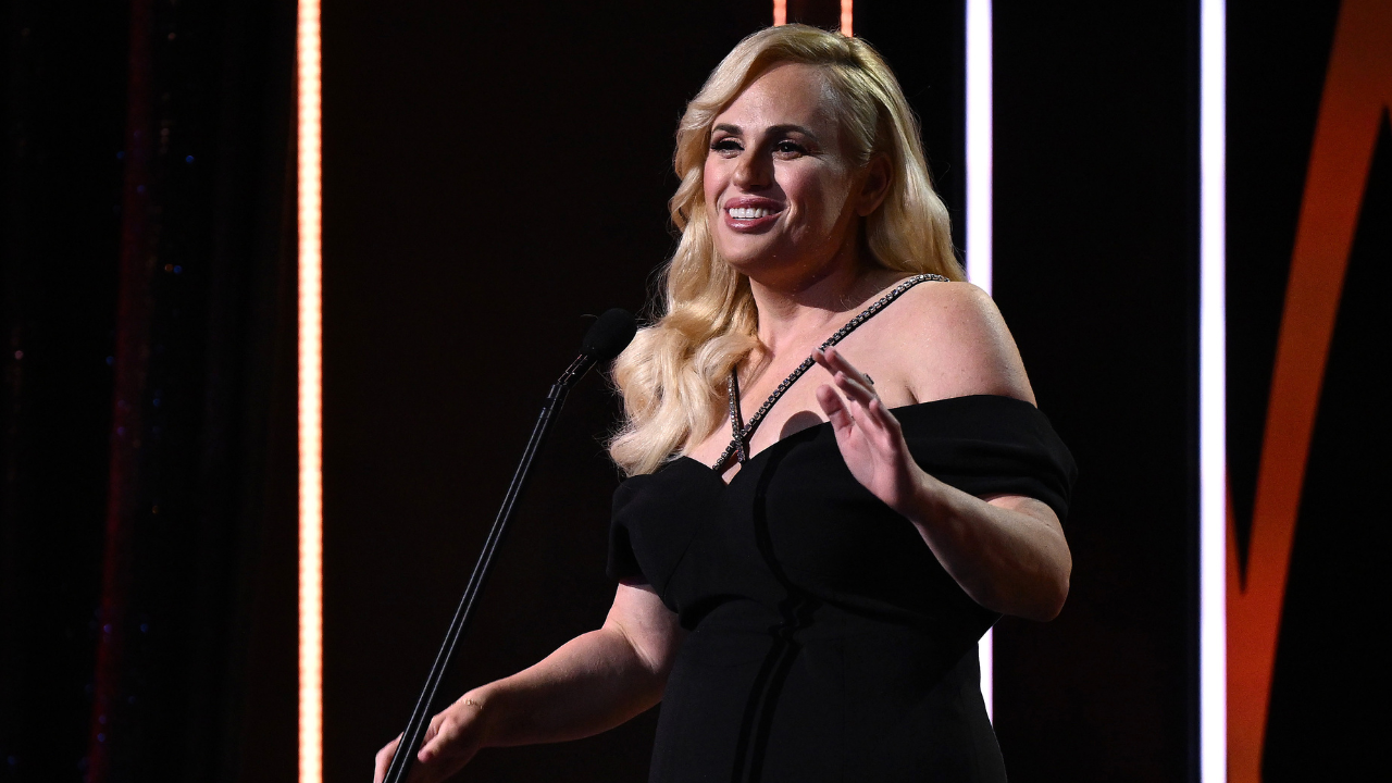 Rebel Wilson no Australian Academy of Cinema and Television Arts Awards, em dezembro de 2022.
