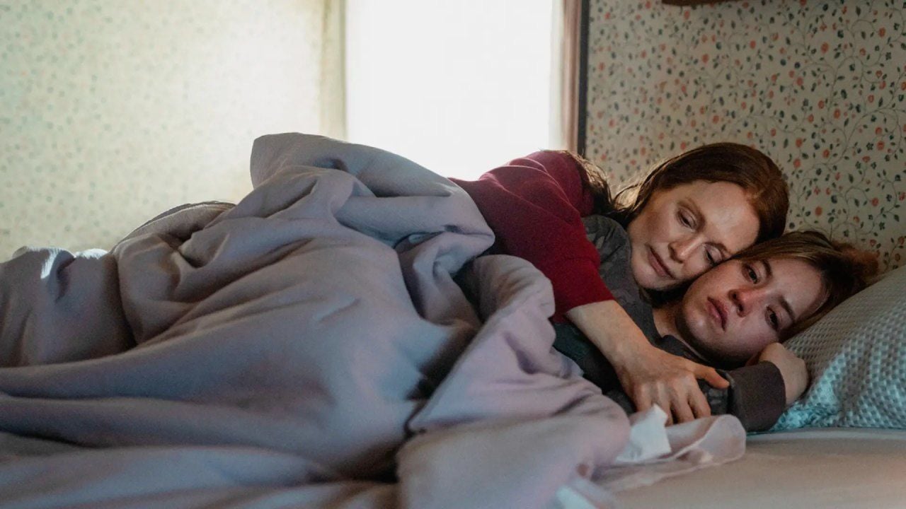 Vai perder? O novo suspense de Sydney Sweeney e Julianne Moore está disponível no streaming e ninguém está falando a respeito