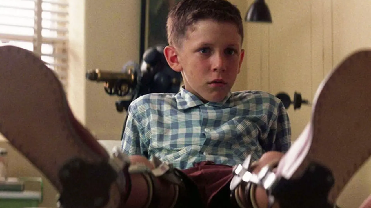 Michael Humphreys em cena de Forrest Gump.