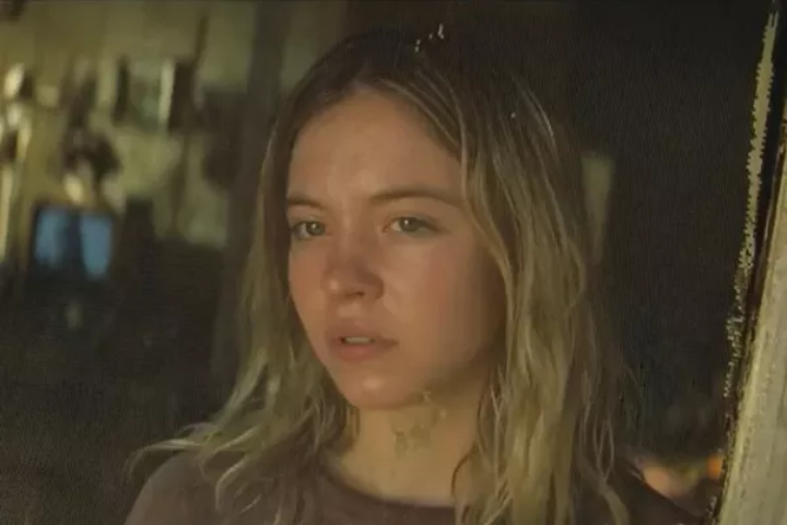 Sydney Sweeney em Era uma Vez em... Hollywood.