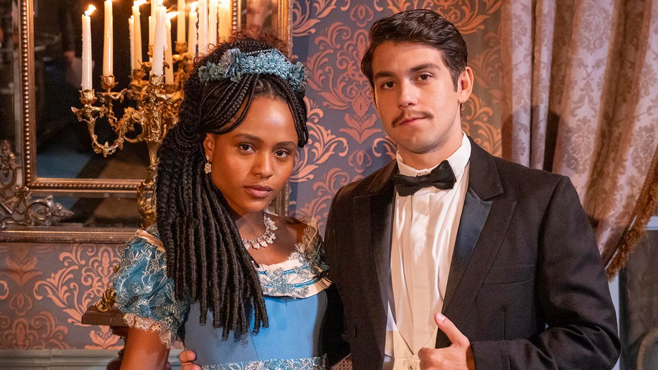 Coluna social insinua romance entre Beatriz e Cássio