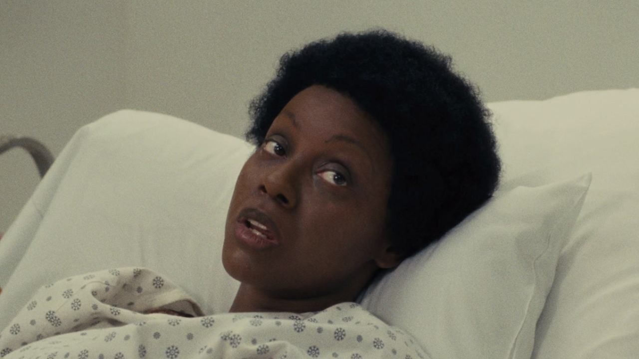 Zoë Saldaña em Nina