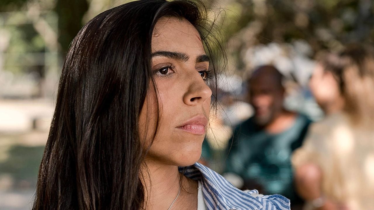 Benedita Casé Zerbini é Ana em 90 Decibéis