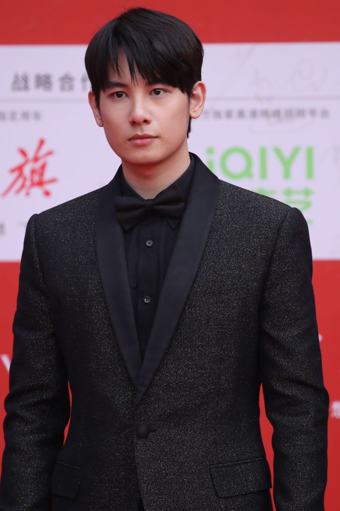 Hu Xianxu : A biografia - AdoroCinema