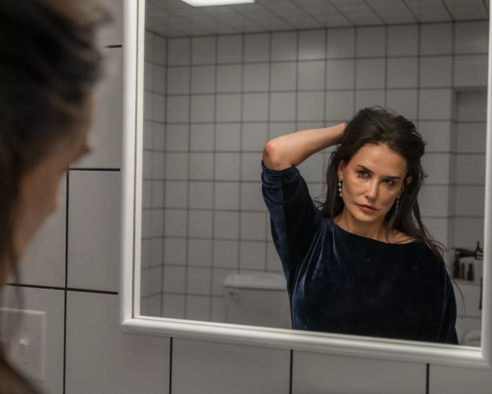 Demi Moore, atriz: "Minha mãe sempre me ensinou que, não importa o que aconteça, você precisa lavar, limpar e hidratar a pele"