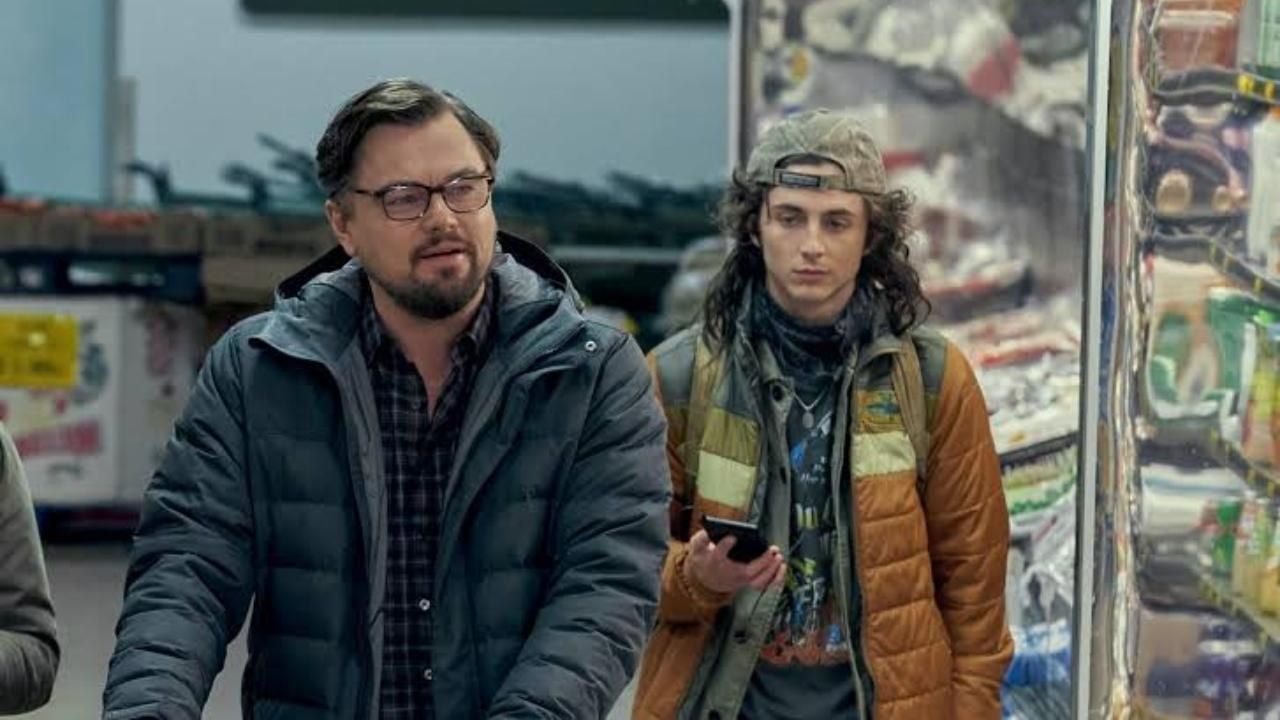 Timothée Chalamet e Leonardo DiCaprio em Não Olhe Para Cima