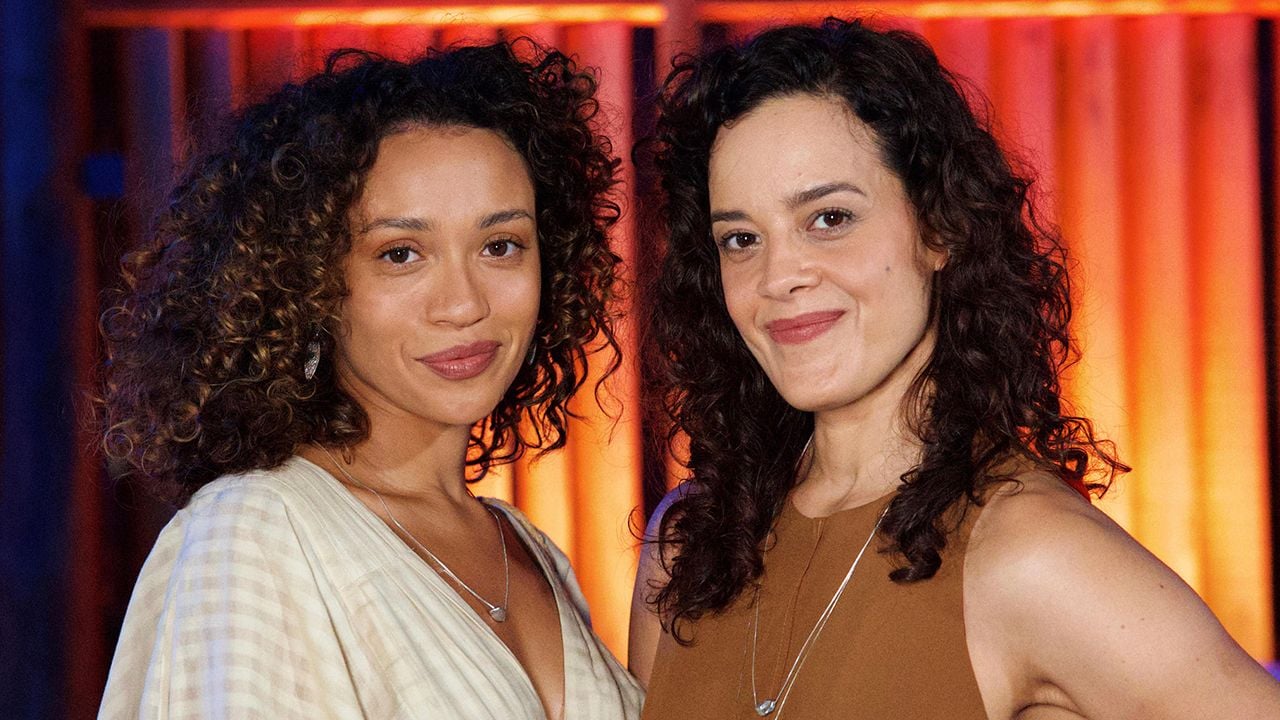 Laís (Lorena Lima) e Cecília (Maeve Jinkings)