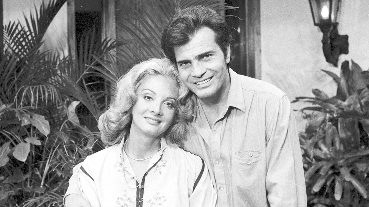 Glória e Tarcísio na novela Espelho Mágico
