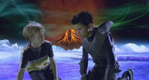 Taylor Dooley And Taylor Lautner Cayden Boyd