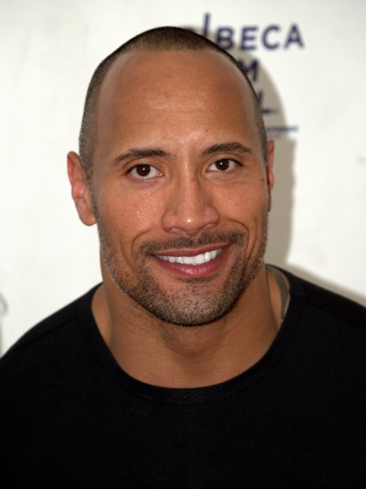 A carreira de Dwayne Johnson antes de ser ator de cinema - AdoroCinema