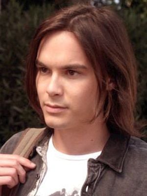 Tyler Blackburn - AdoroCinema