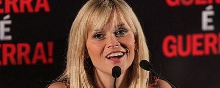 Entrevista & Vídeo clipe exclusivo - Reese Witherspoon - Guerra é Guerra