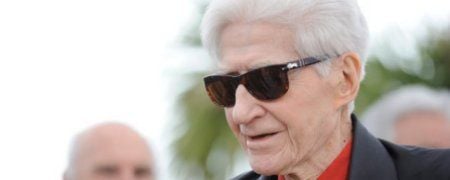 Diário de Cannes: ícone do cinema francês, Alain Resnais traz teatro filmado