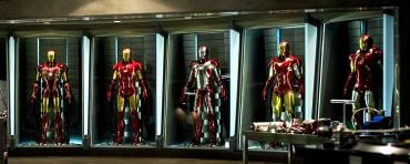 Primeira imagem oficial de Homem de Ferro 3 mostra sete armaduras do herói