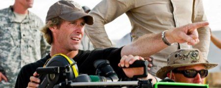 Michael Bay diz que Transformers 4 terá um orçamento menor e pode se passar no espaço