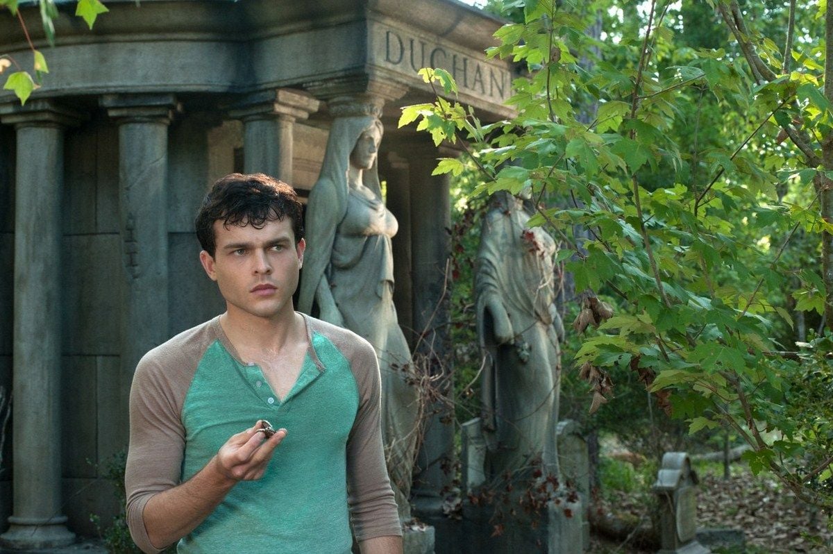 Foto de Alden Ehrenreich - Dezesseis Luas : Fotos Alden Ehrenreich ...