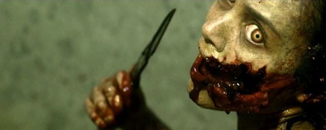 Com cenas fortes, Evil Dead ganha primeiro trailer de divulgação