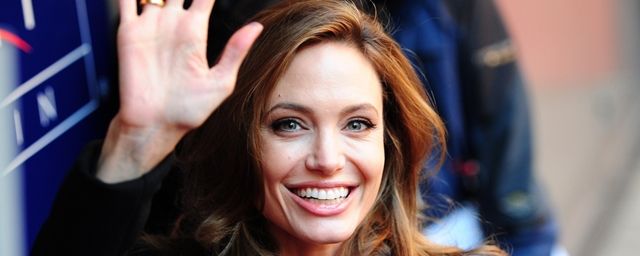 Angelina Jolie deve dirigir filme sobre herói da Segunda Guerra Mundial