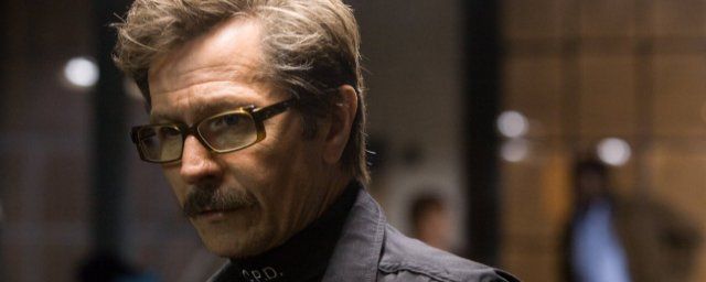 Gary Oldman acerta com sequência de Planeta dos Macacos - A Origem