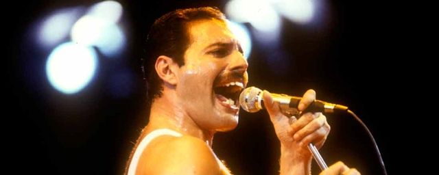 Tom Hooper, de Os Miseráveis, pode dirigir filme sobre Freddie Mercury