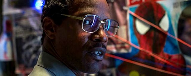 O Espetacular Homem-Aranha 2: Jamie Foxx em versão nerd