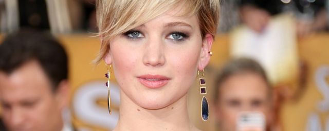 Jennifer Lawrence, Kirsten Dunst e outras vítimas do vazamento de fotos íntimas planejam processo contra o Google